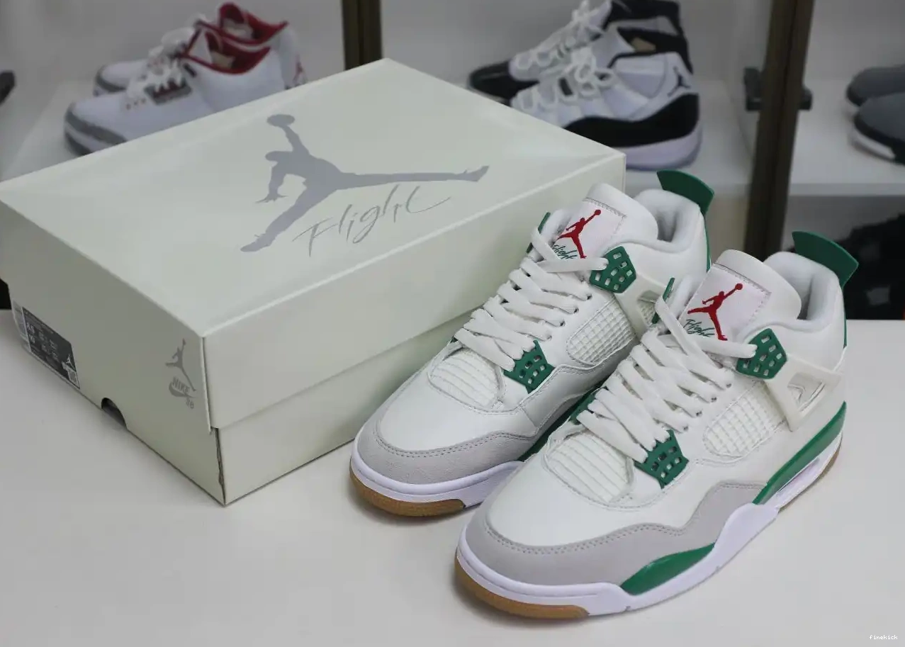 X NIKE SB GREEN' 4 AIR 'PINE JORDAN RETRO 0330